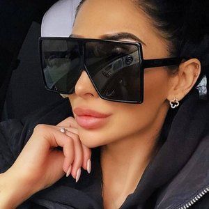 Brand new oversized sunglasses